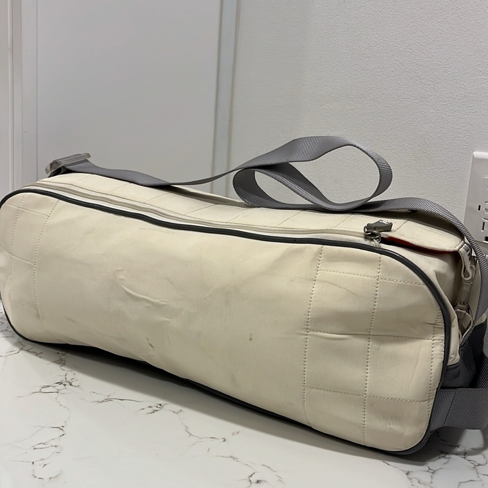 Chanel White Duffel Bag - Picture 4 of 8